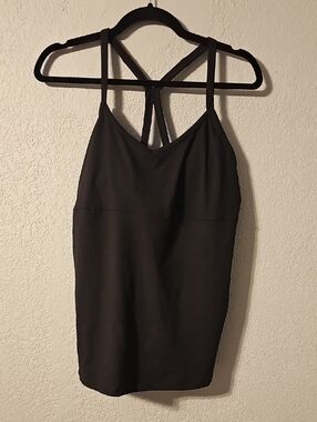 Black Strappy V-Back Tank Top